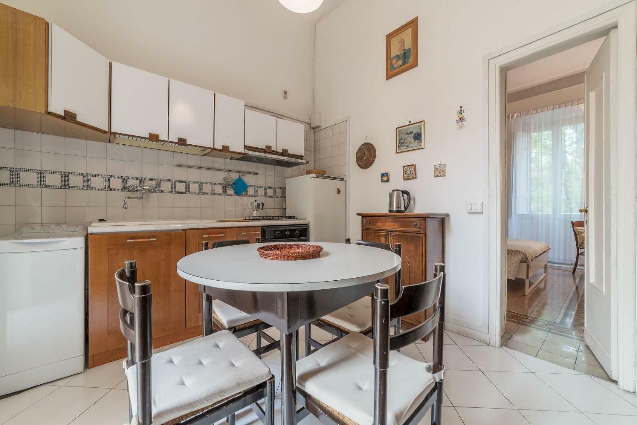 Colosseo Cozy Apartment Rome Exterior photo
